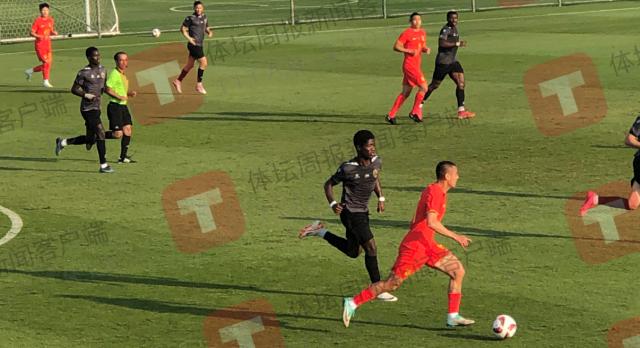 最快足球比分-【热身】国足5比1阿联酋乙级队 林良铭双响武磊破门